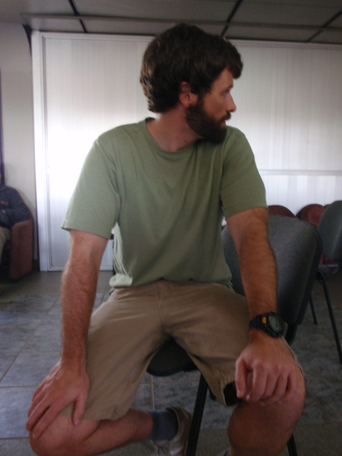 Jay, still waiting in the terminal.