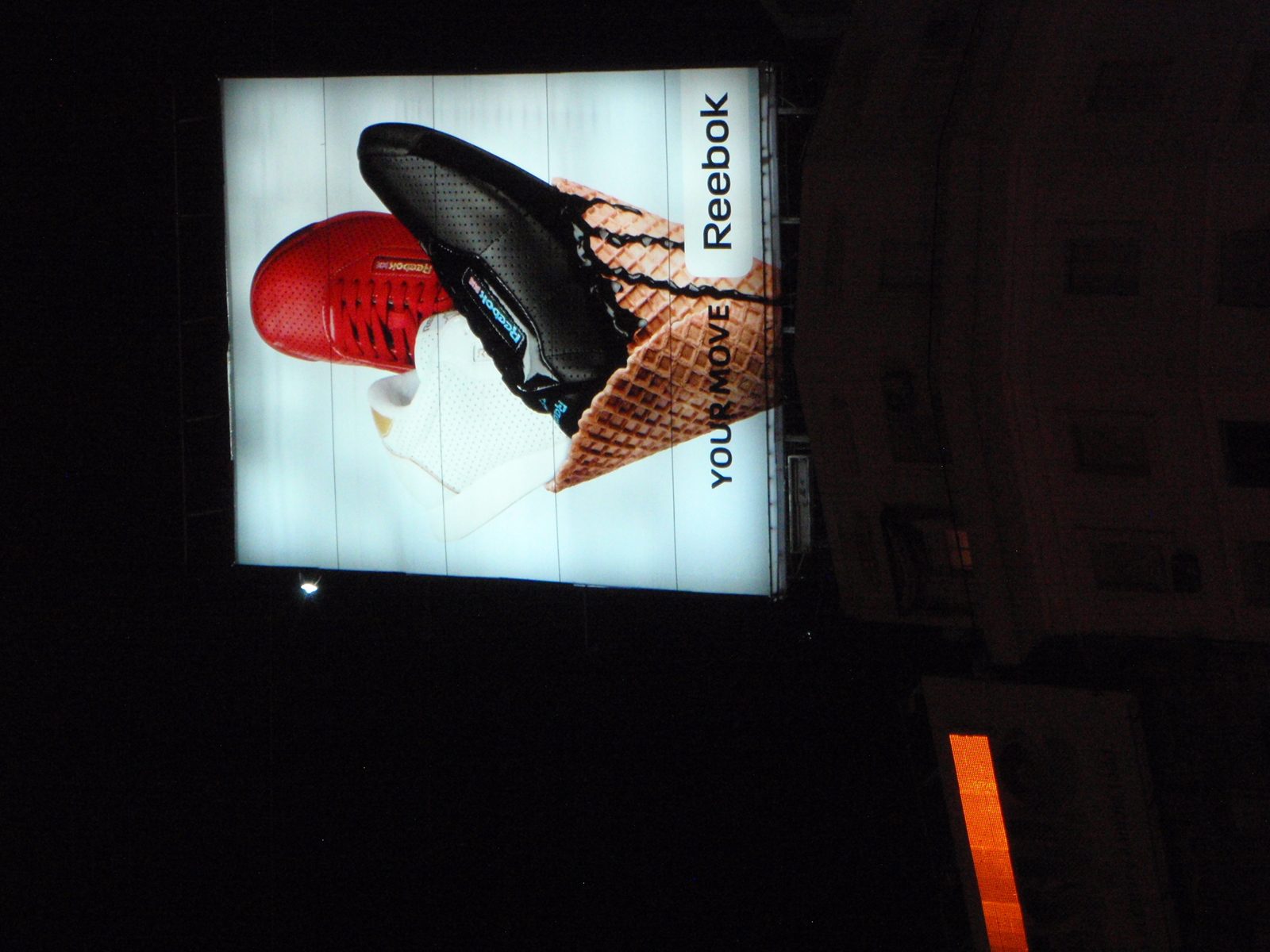 Cute Reebok commercial featuring a play on Buenos Aires gelato.