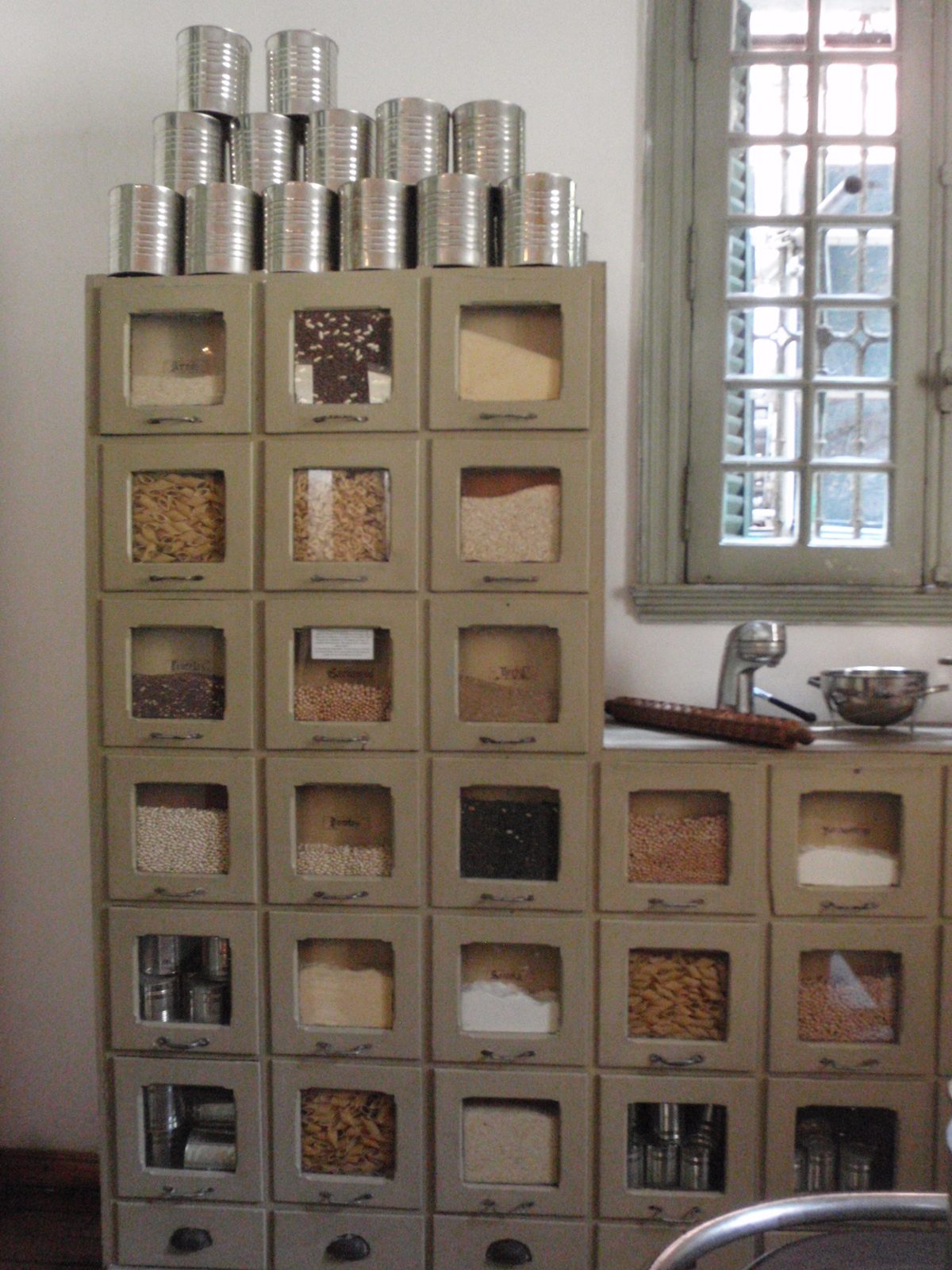 I really liked this pantry in the Evita museum.