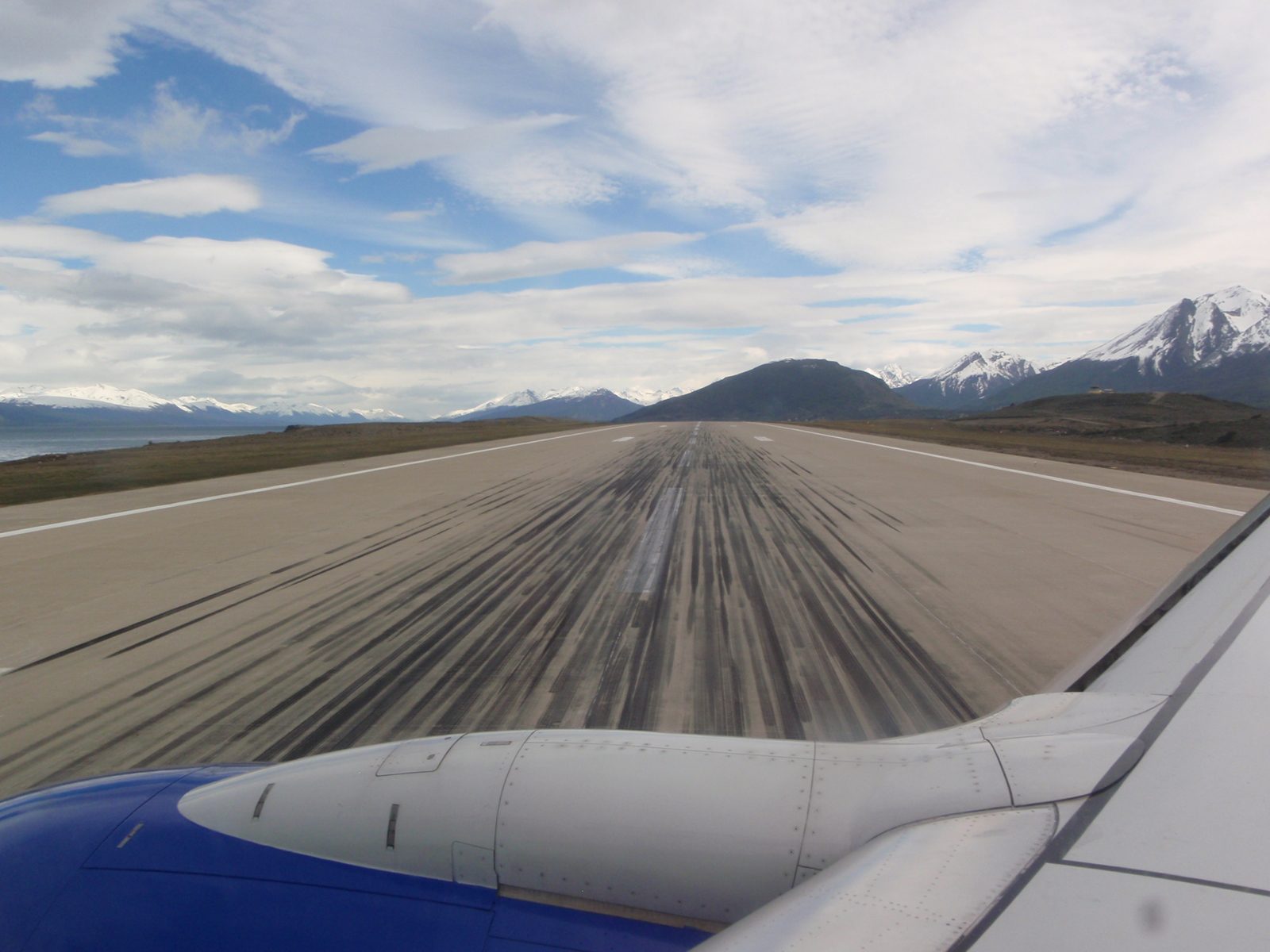 Turning around at the end of the runway in Ushuaia.