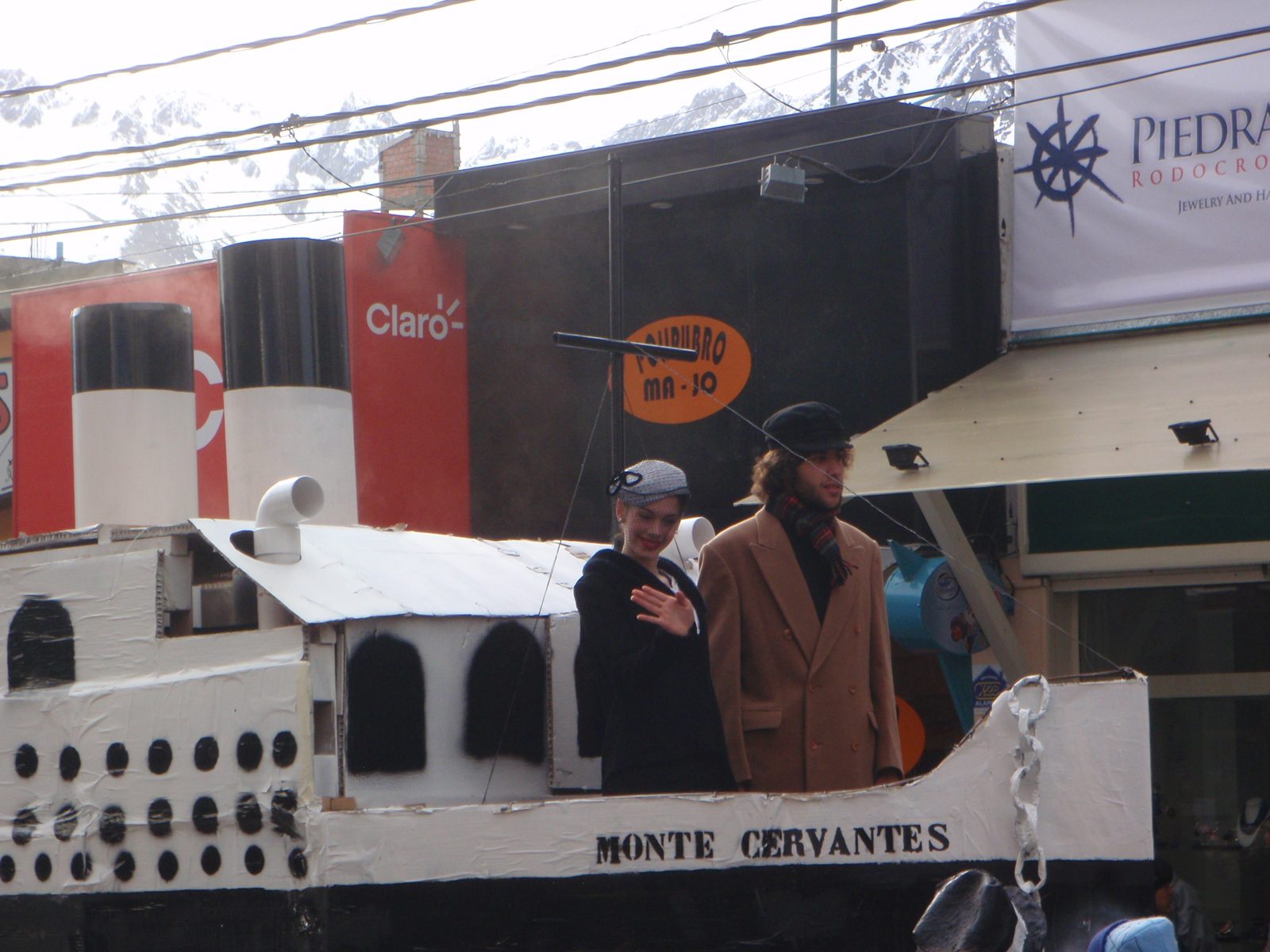 A steam ship was one of the more elaborate and construction-intensive floats we saw.