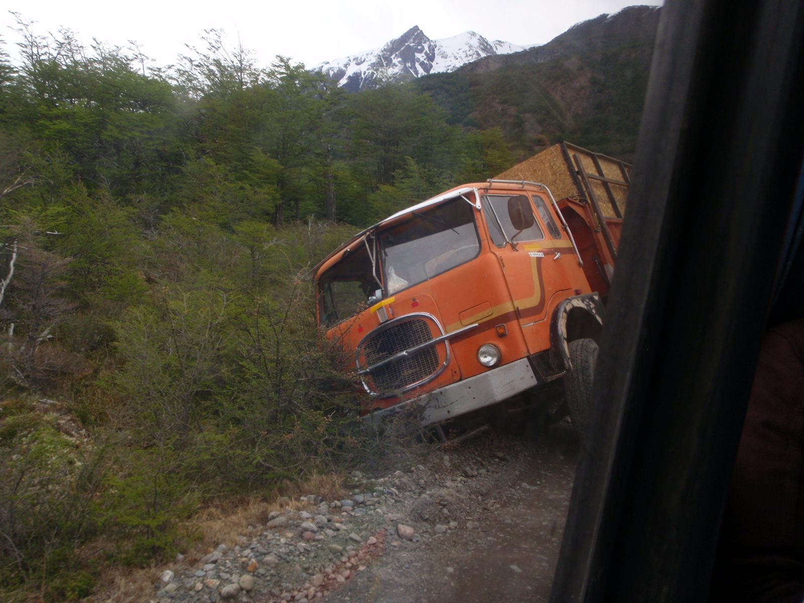 Abandoned mining vehicle or something. Guess it got stuck and wasn't worth the trouble to retrieve.