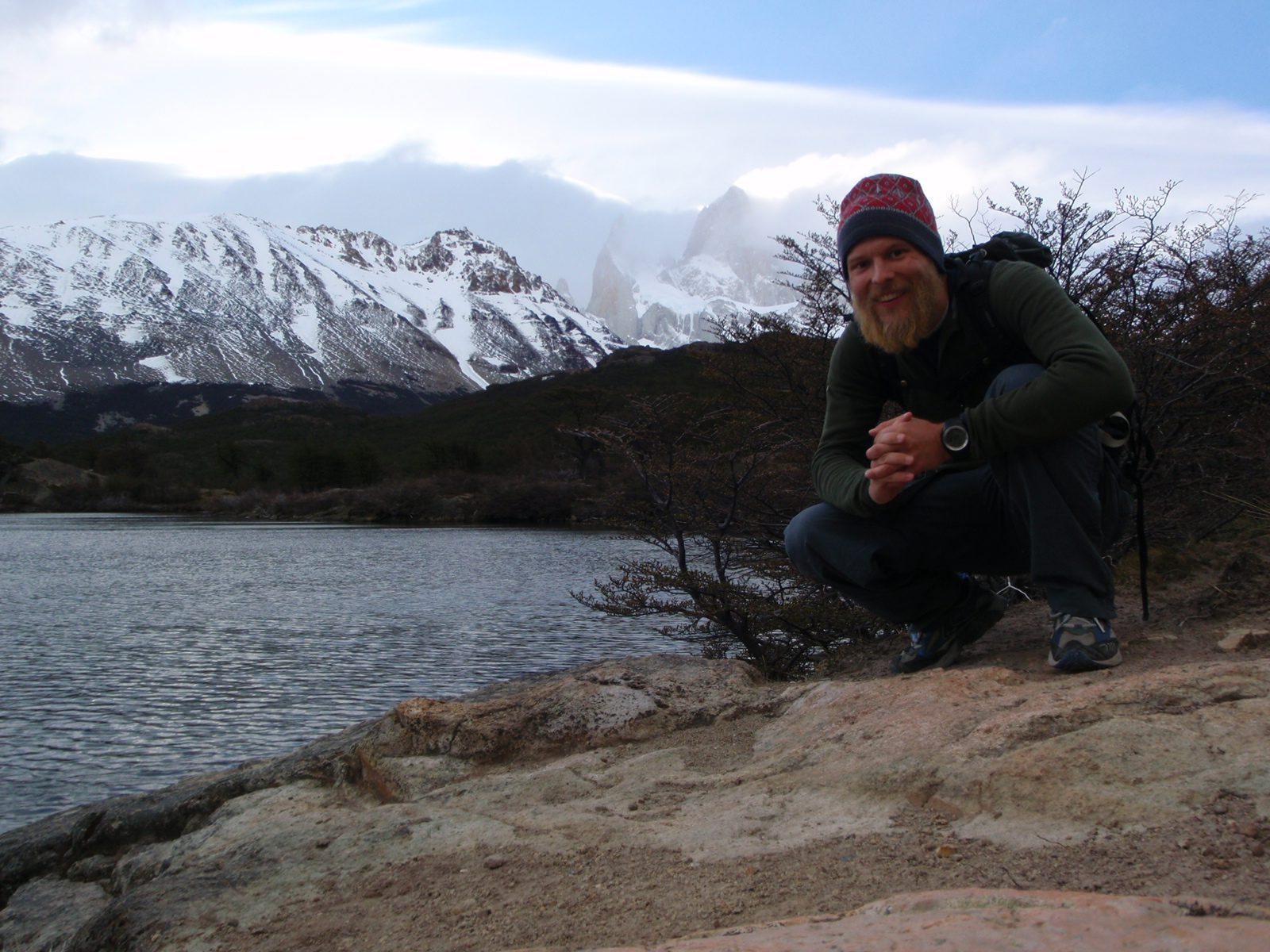 Stopping at a peaceful lake with some campsites and a great view of Cerro Fitzroy.
