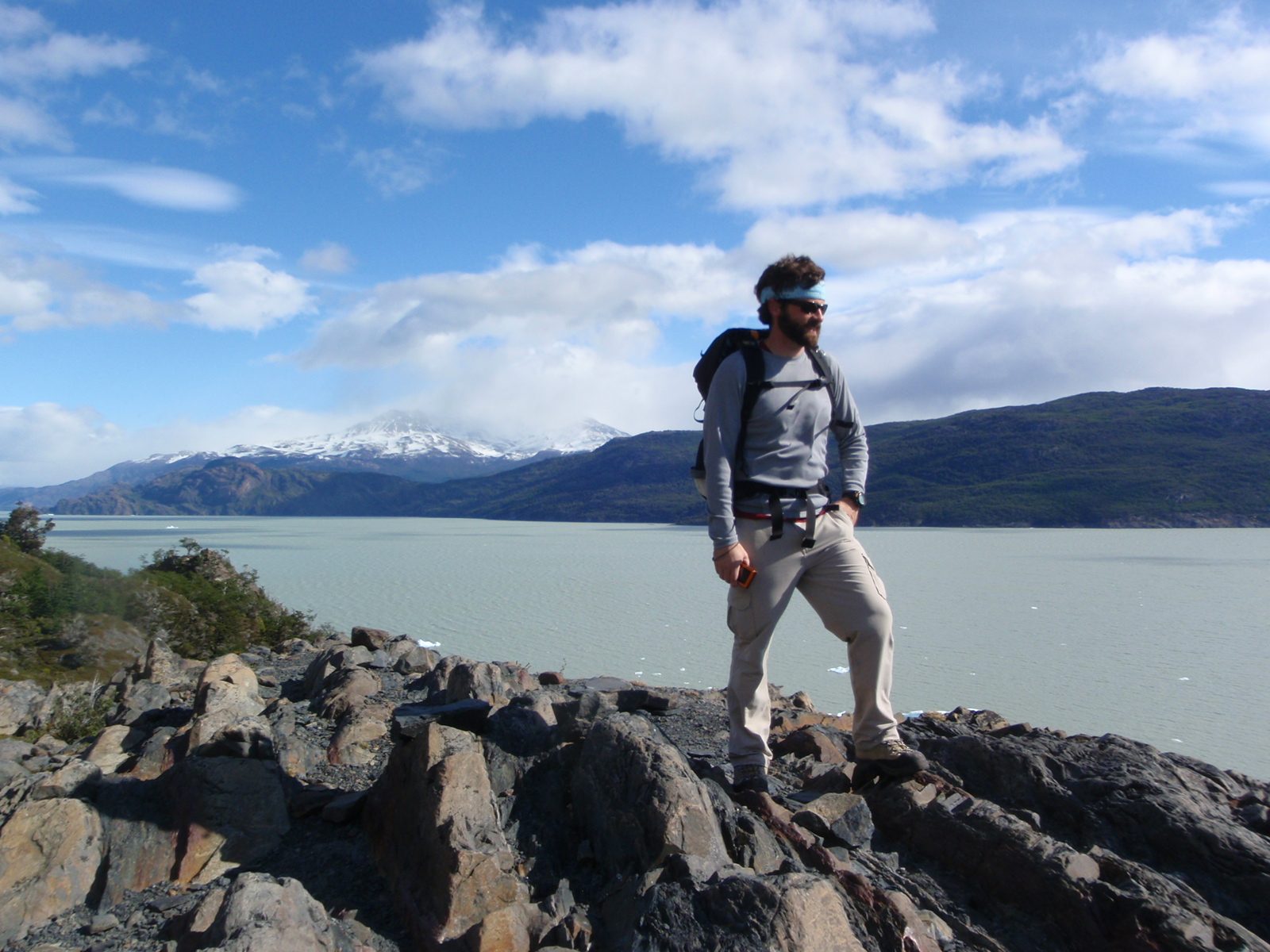 Jay looking at Glaciar Grey.