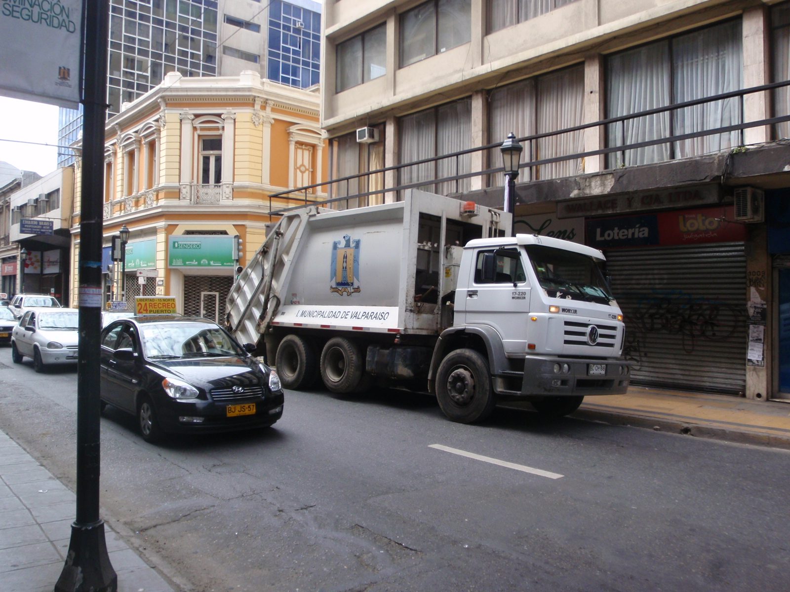 Downtown Valparaiso on a Sunday afternoon.