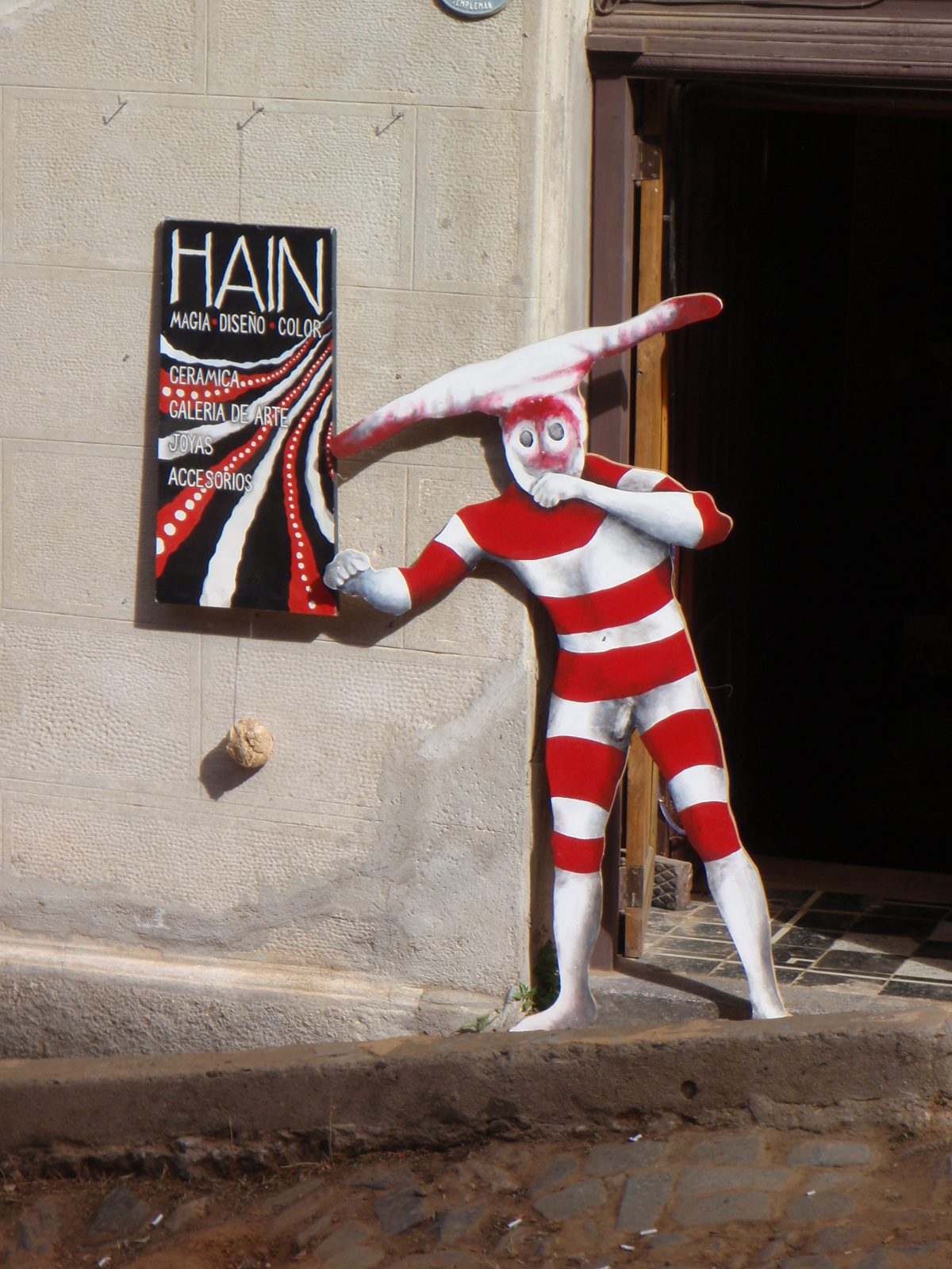 This is the way the native Patagonian people used to decorate themselves. Not any more since no...