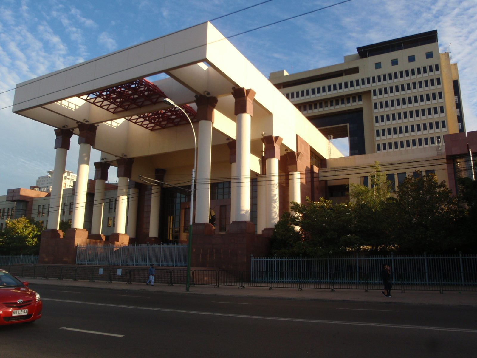New government center in Valparaiso. Check out that the building has a hole through it.