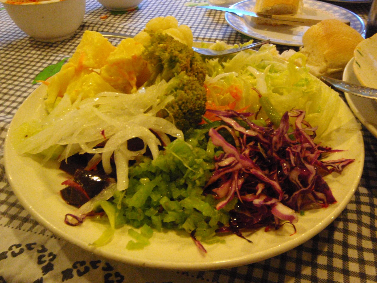 Ensalada. For some reason I ordered this as a side, and it probably would have fed two on its...