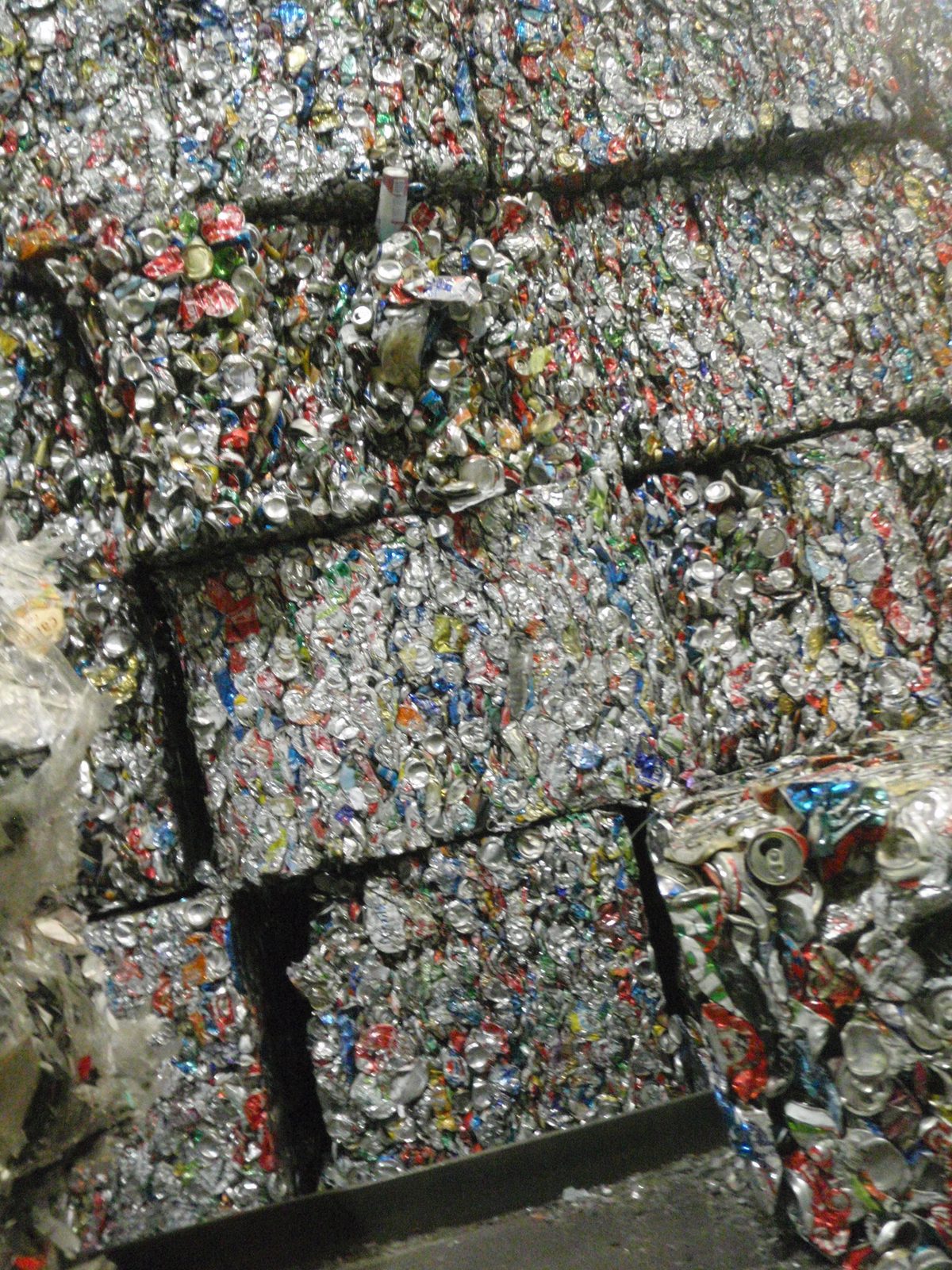 1000 lb cubes of aluminum.