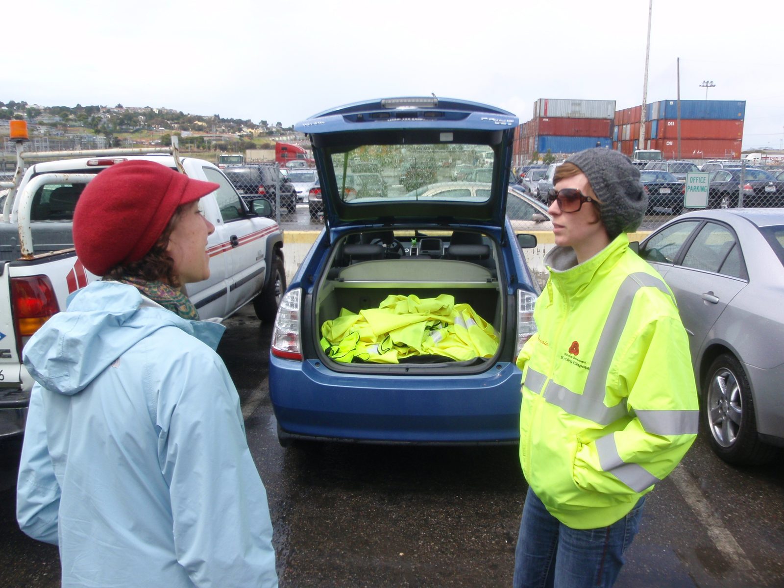 Mel talks to one of our tour guides at the end of the tour.