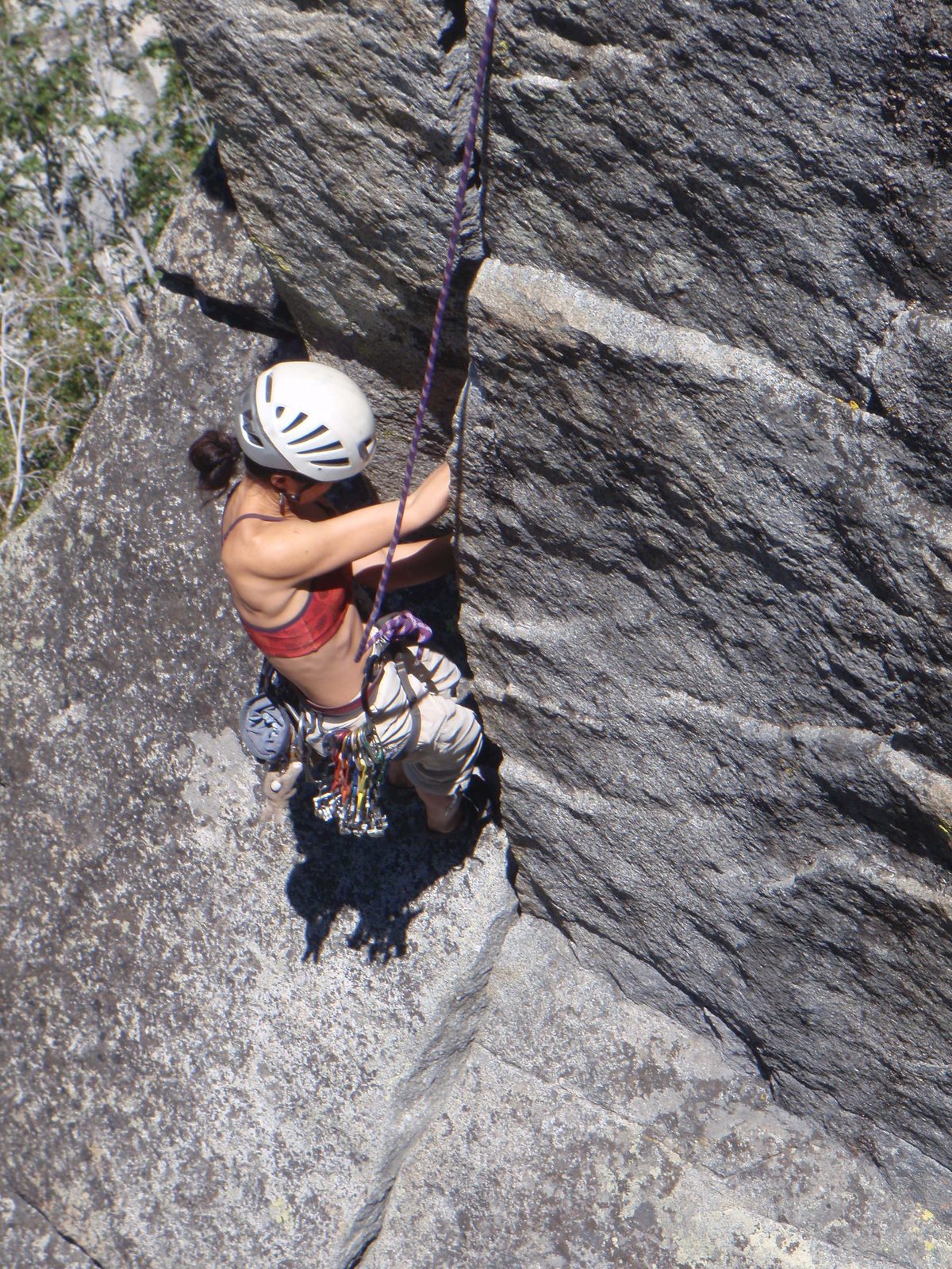 Fun, overhanging hand crack.