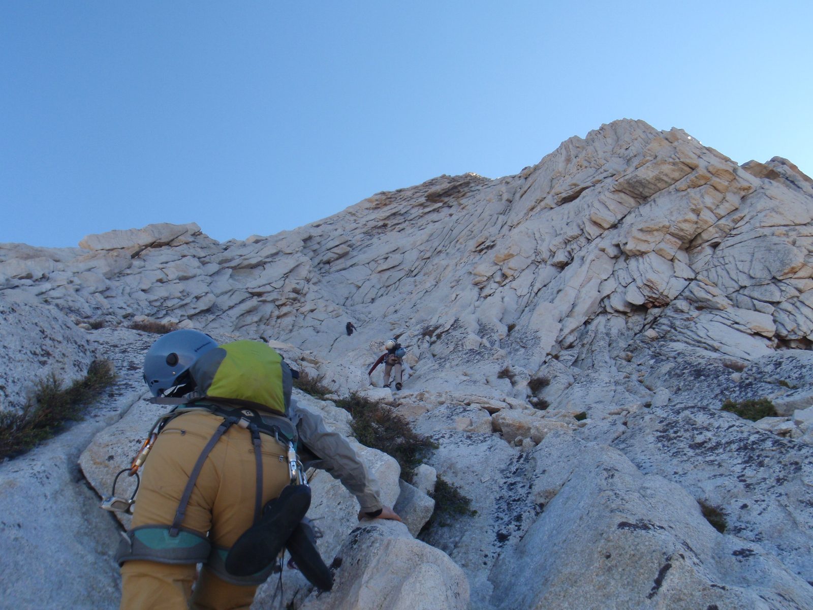 Scrambling the last couple hundred yards. Marlin and Dong in the distance.