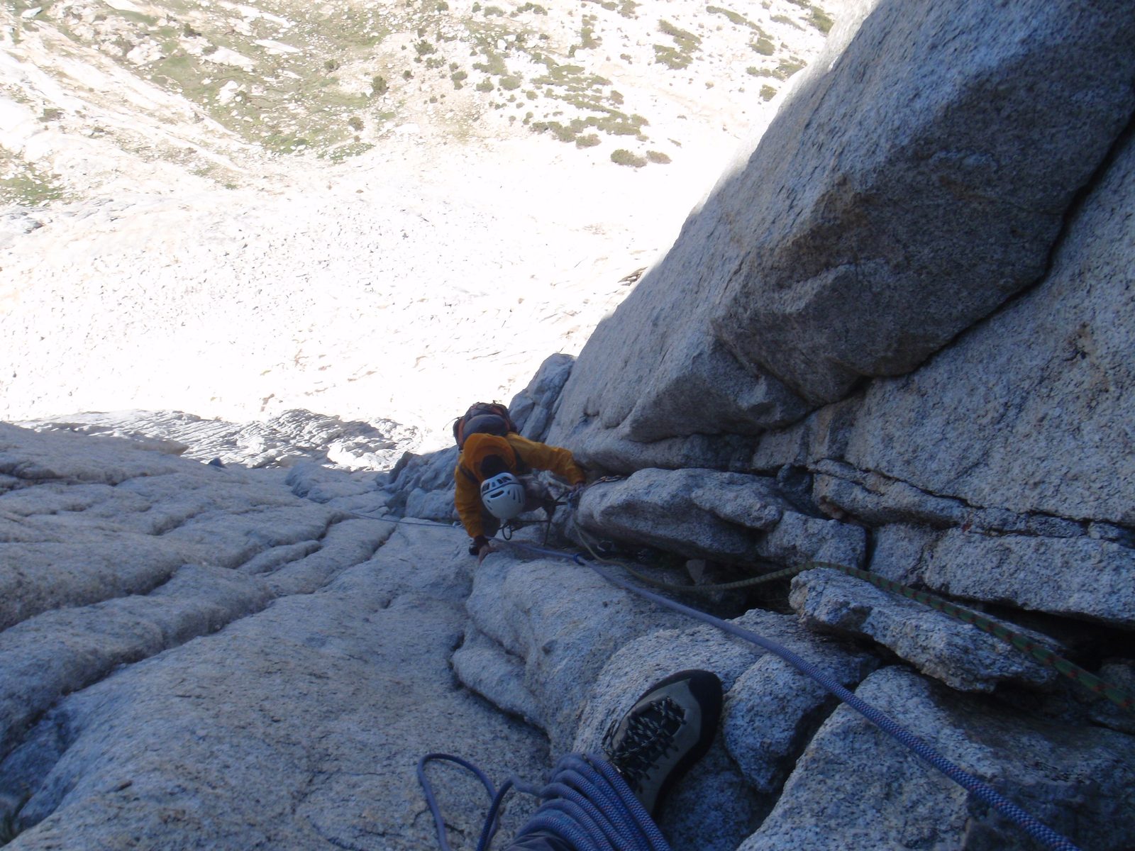 Dong, overlapping on the second pitch of West Ridge of Conness, a fun 5.6 chimney / corner system.