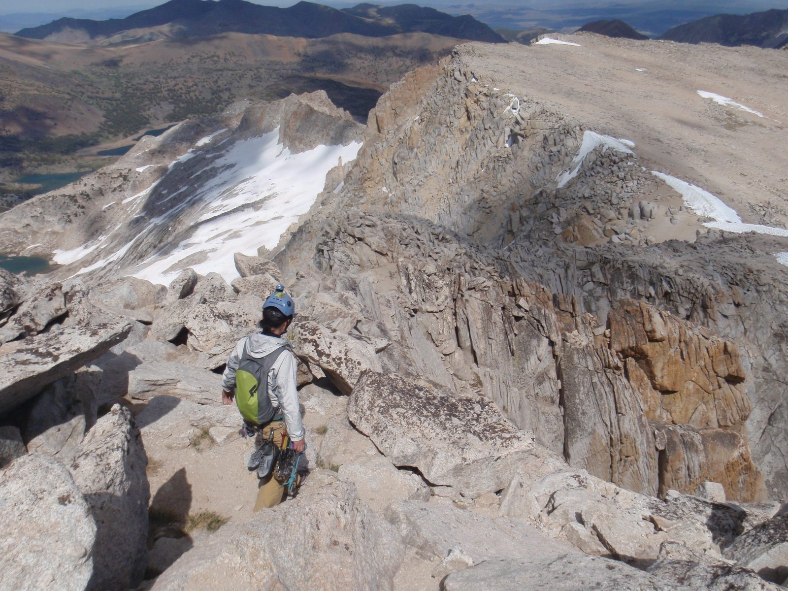 Hiking along the east ridge to a plateau in the distance.