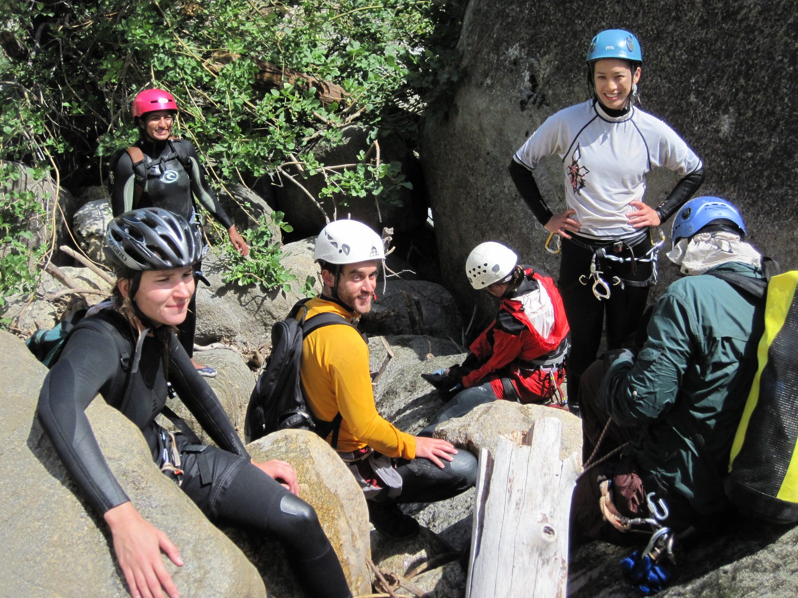 Aditi, Julia, Eliah, Jill, Tracy and Joel. oel is working to set up the rappel, I believe.