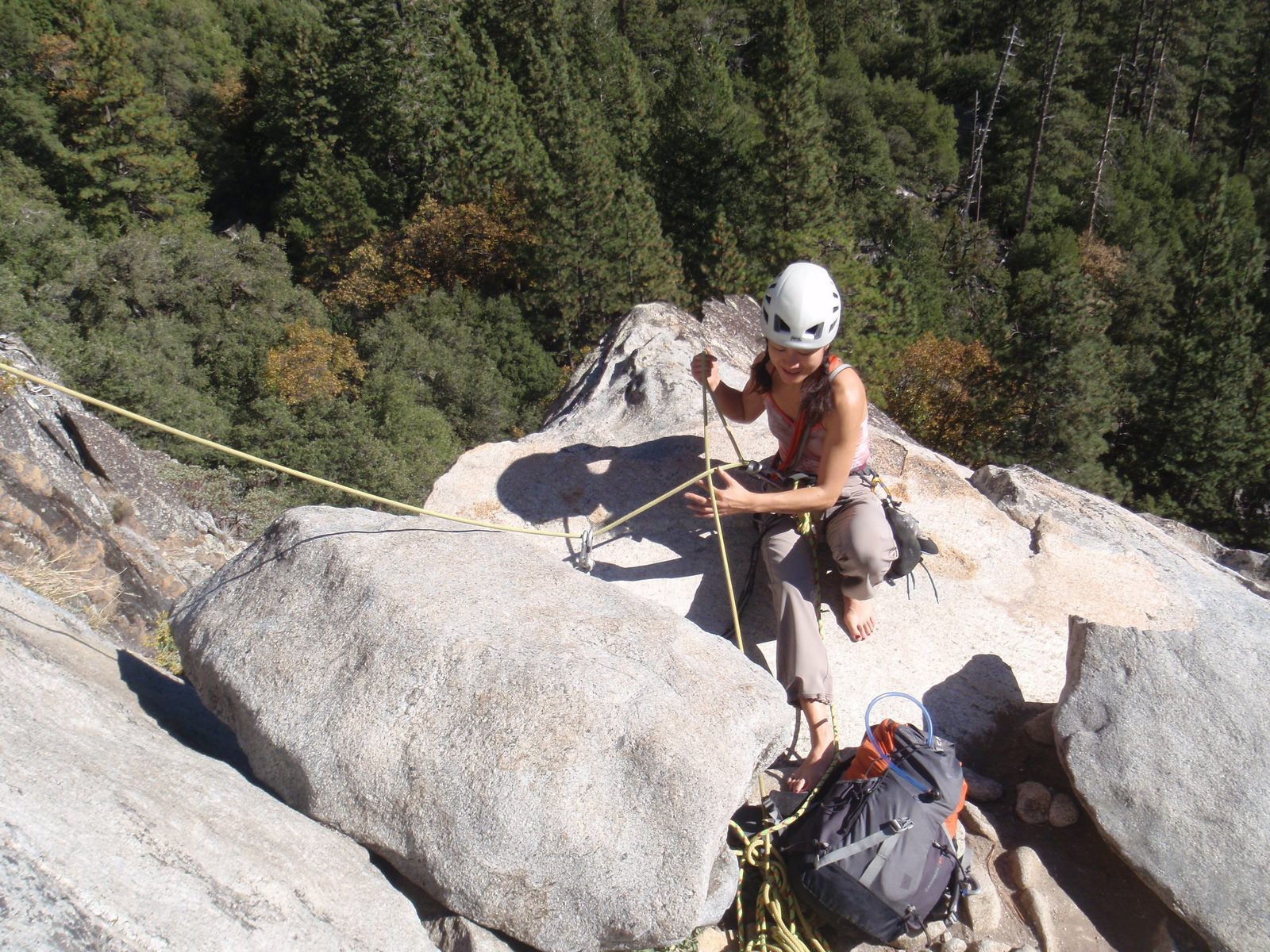 Dong, belaying Marlin. Nice pedicure by the way!