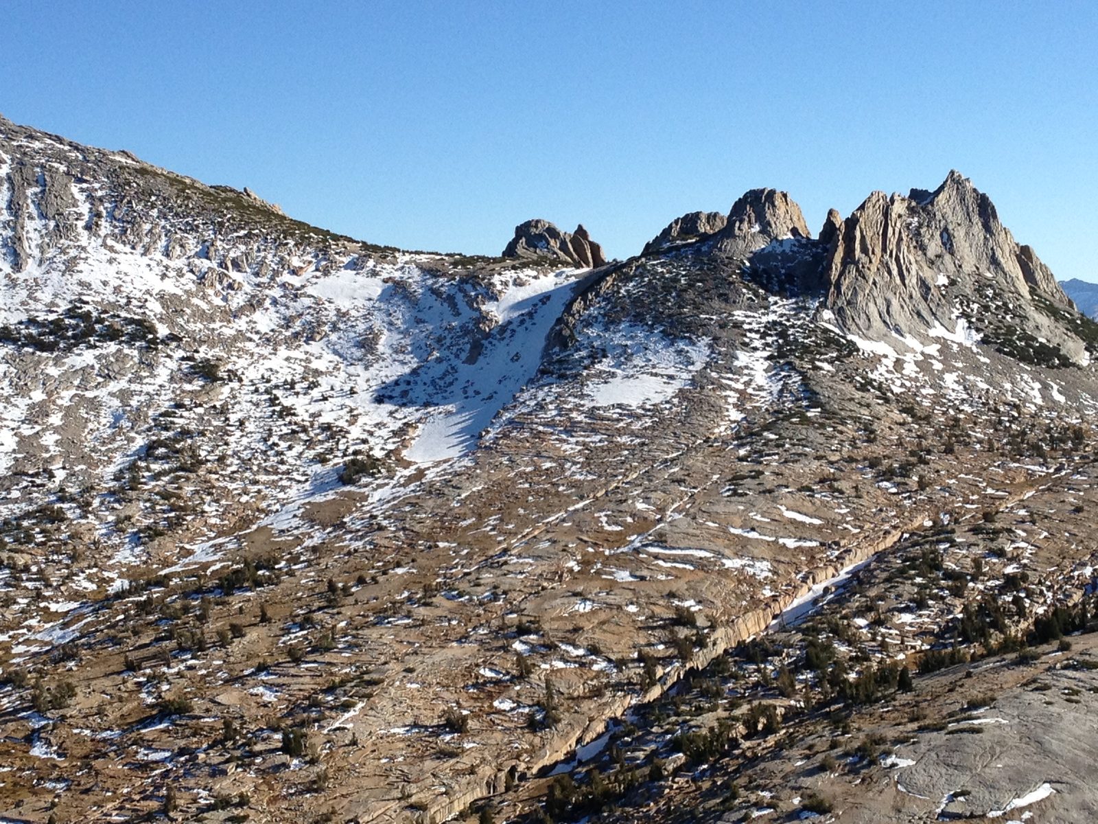 Some new snow on the echo ridge.