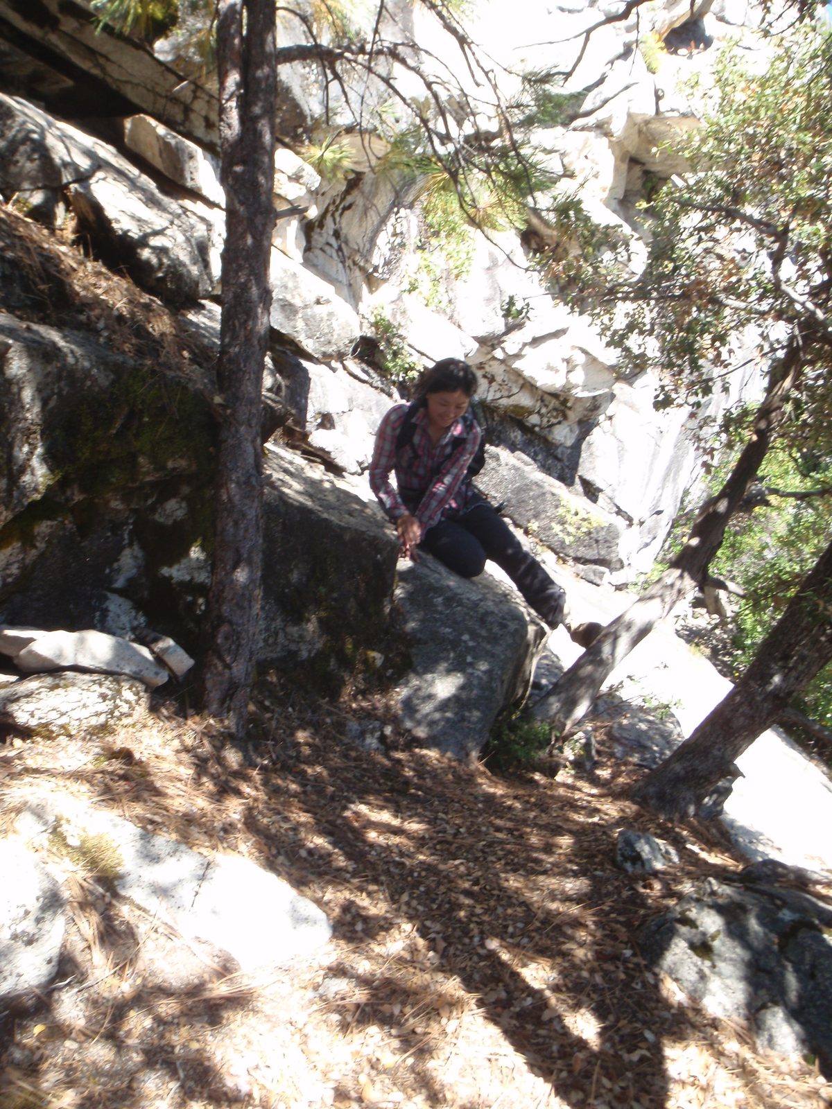 Scrambling up the last several hundred yards to the valley rim.