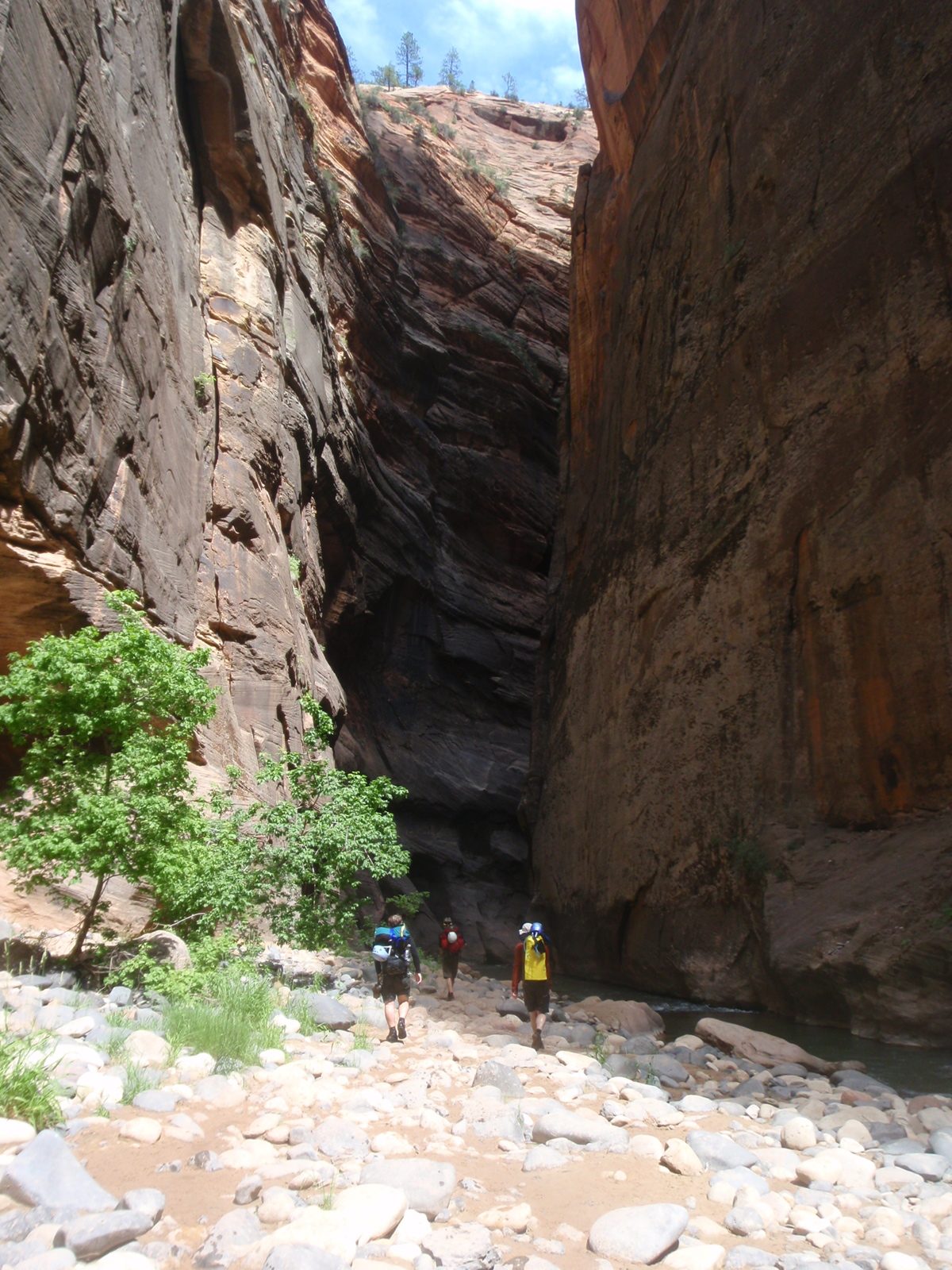 Mike, Andy and Joel continue through The Narrows.