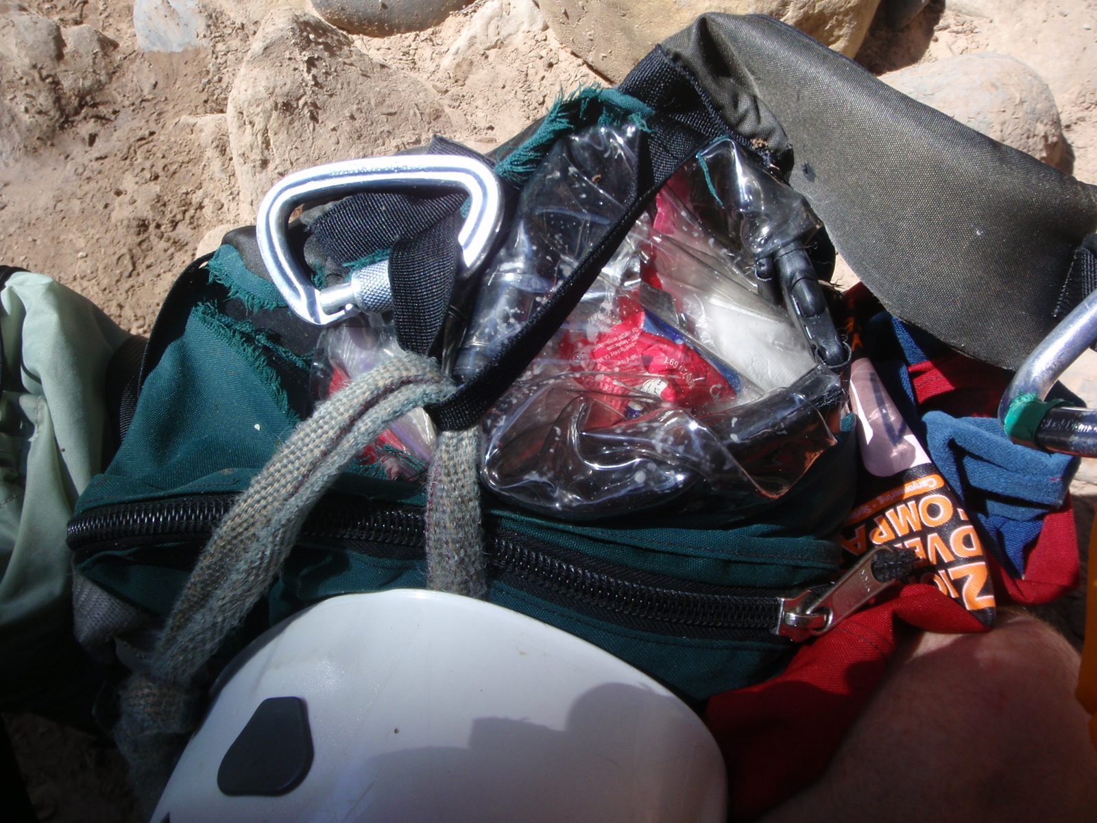 So the aforementioned backpack:  As it turns out, my 1995-era North Face backpack decided to...