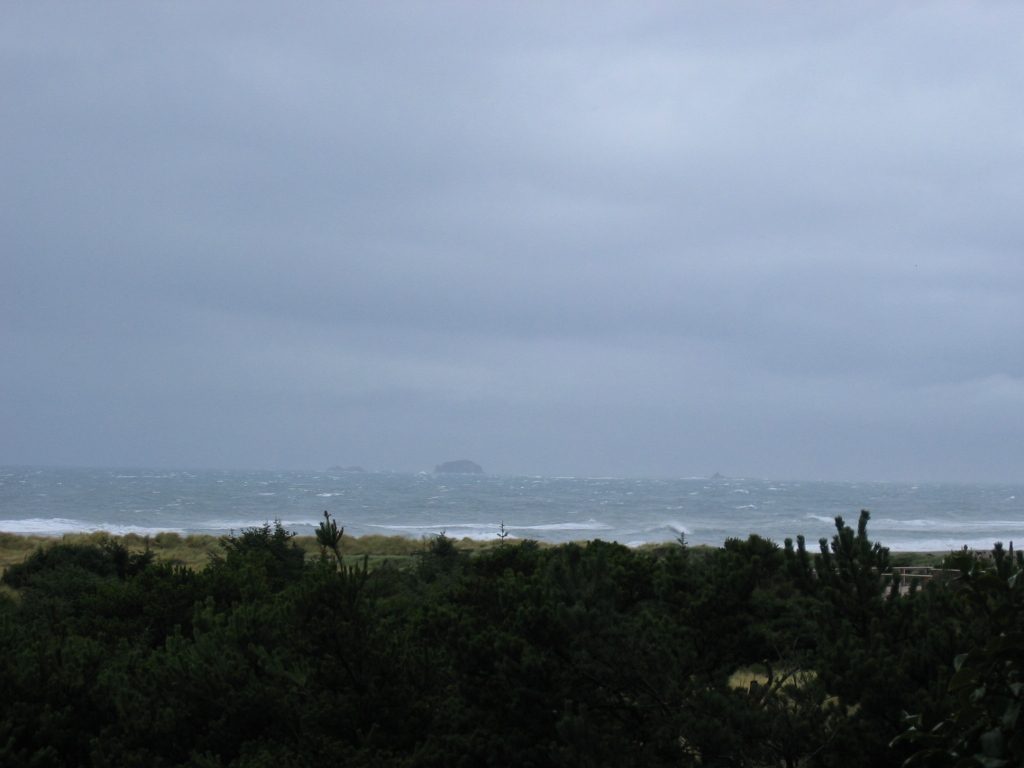 That rock wasn't visible earlier ... it's now about 10:30