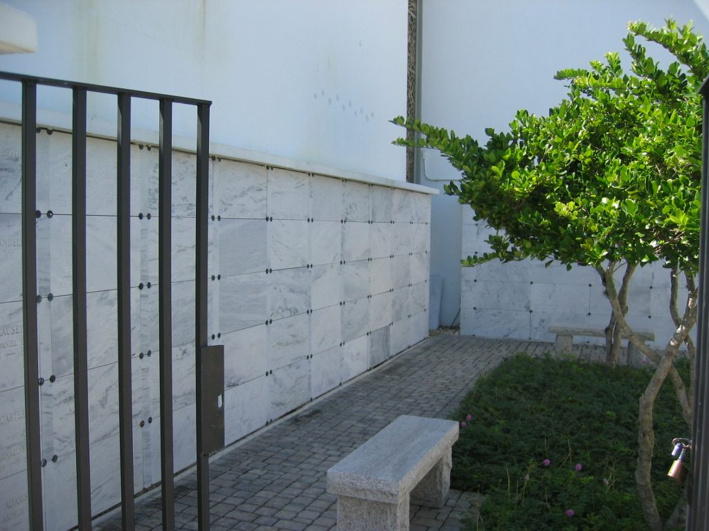 The view as you enter the garden - the niche is on the left - near the end. 