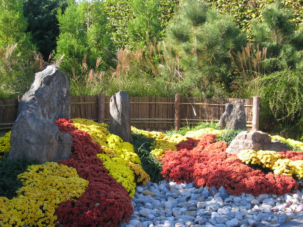 Another landscape, with the small rocks signifying water flow.