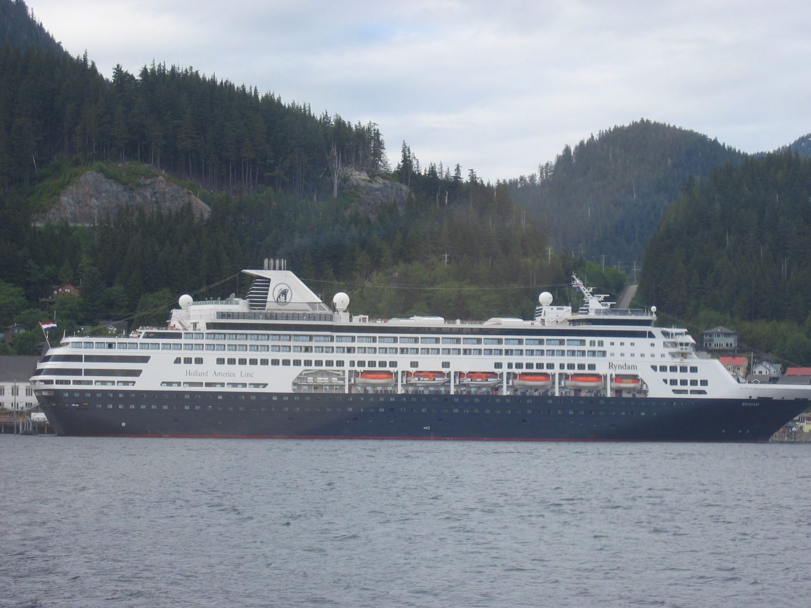The Oosterdam, which we have seen a lot of, was also in Ketchikan.