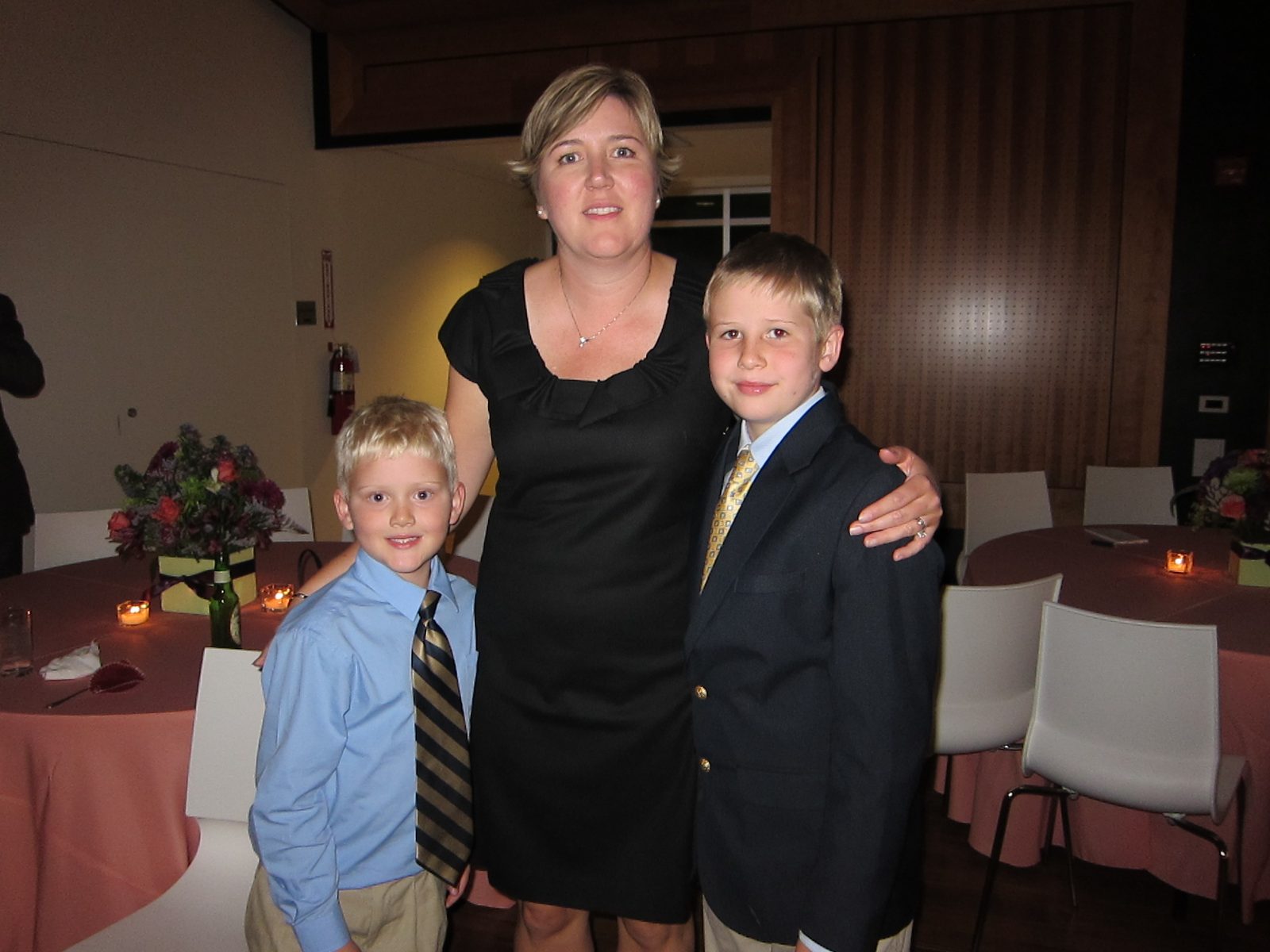 Jennifer with Charlie(youngest of the cousins) and Harlow Babb