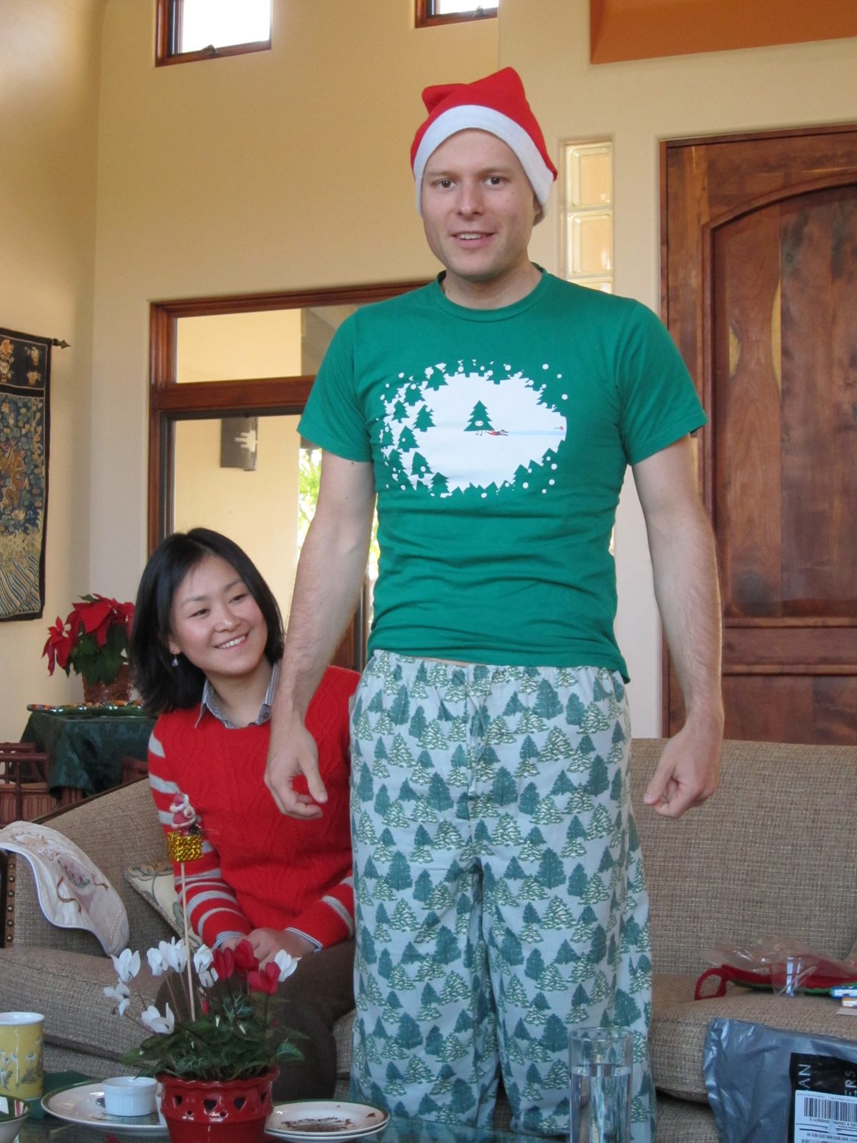 Ah ... matching tree pants