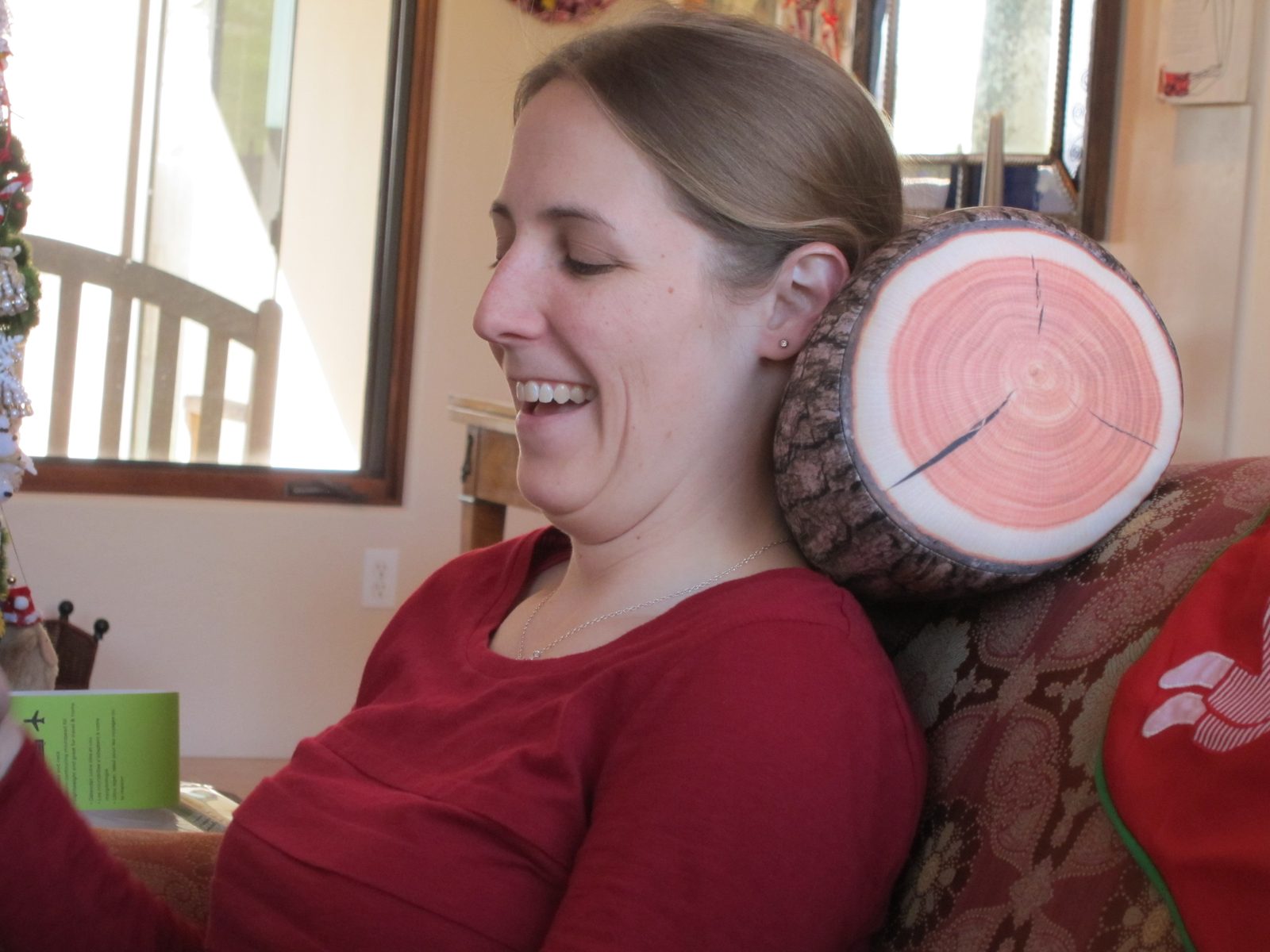 oooh ... a comfy log pillow.  What every Northwest lady needs