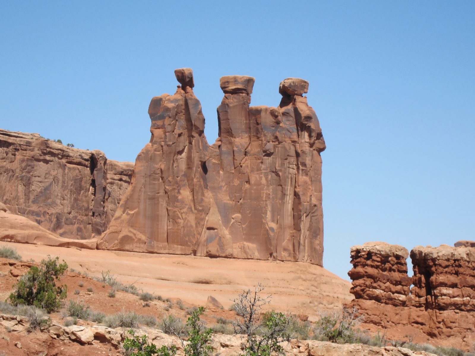 The three gossips, along the road in  Arches Natl Park