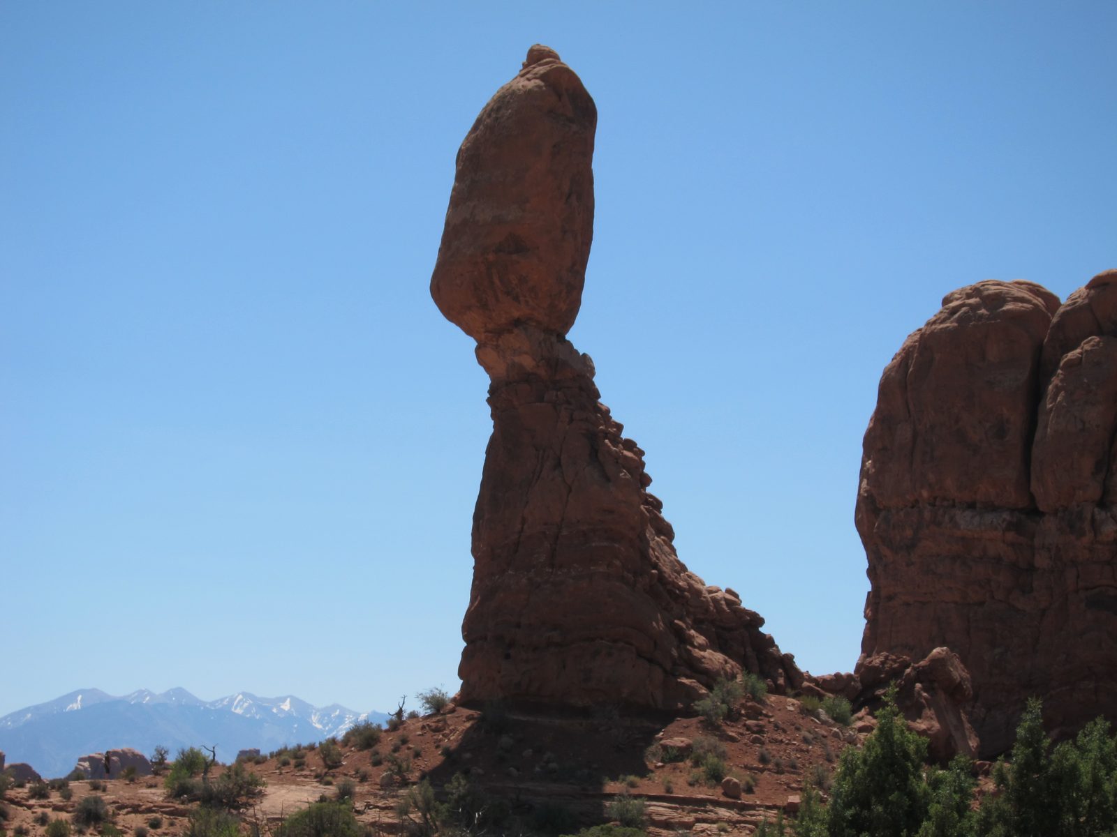 Big pull off for "Balanced Rock".  "Balanced Rock is one of the most popular features of Arches...