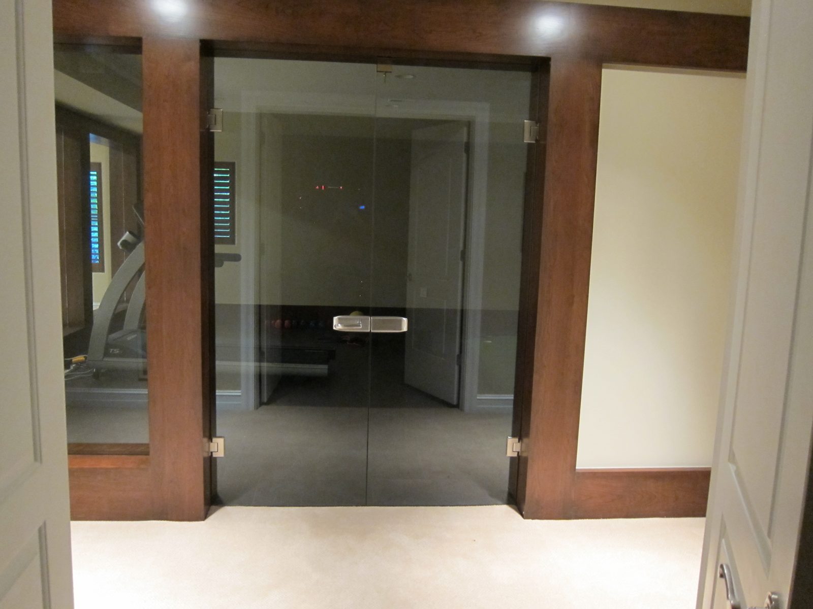 View into the former "trophy room" .