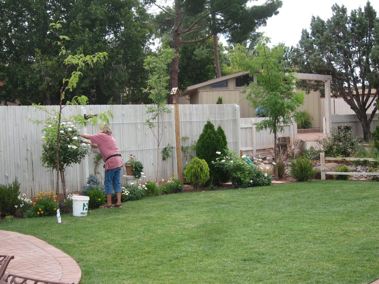 The owner was prepping the gardens (which were in wonderful shape) for a wedding that afternoon