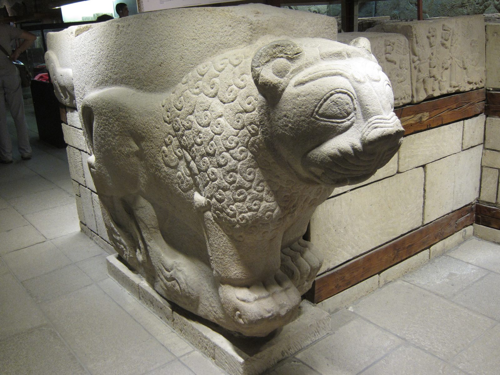 I've totally given up on being able to date or distinguish all the stone carvings.  I've just...