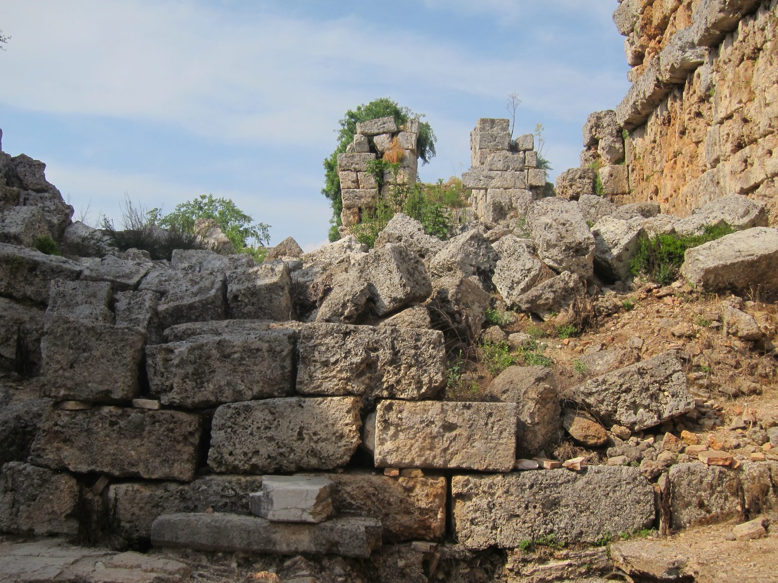 More of the ruins at Perga