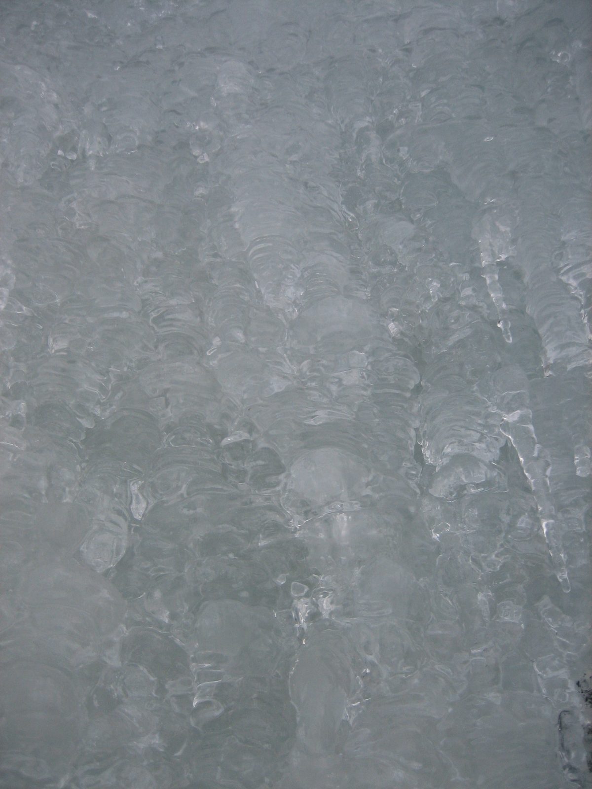 Pretty baubbles in the ice, again from Mummy-II.  