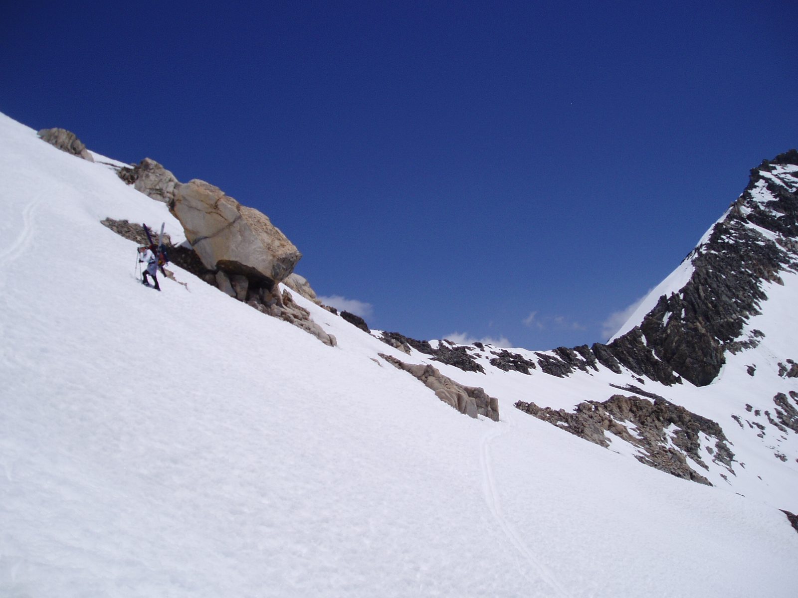 Cathy booting the last hundred feet up Glen Pass.
