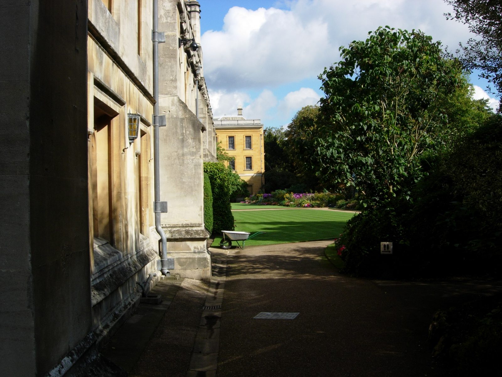 The rear exterior wall of the cloisters looking towards the New Building
