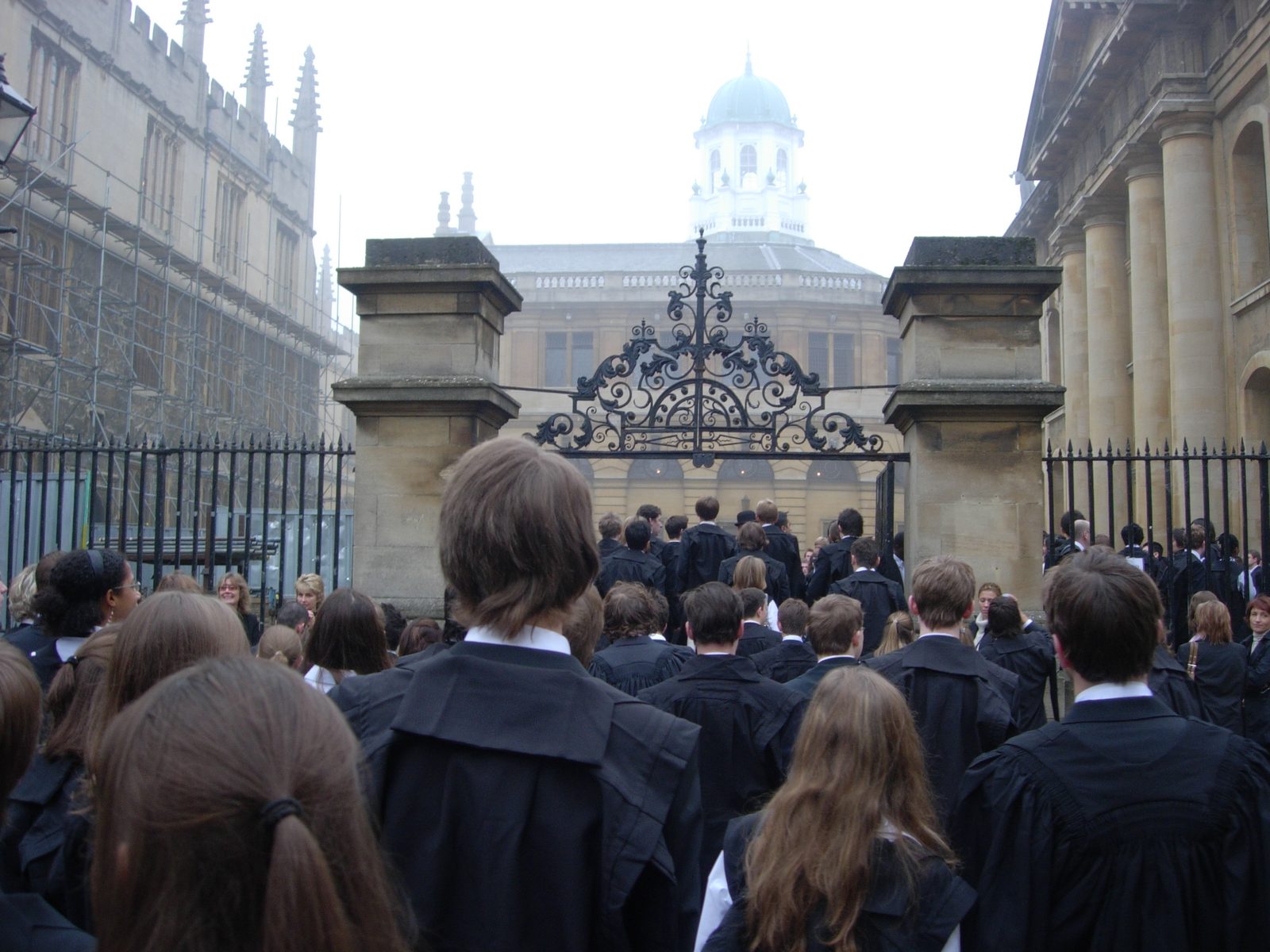 Approach the Sheldonian