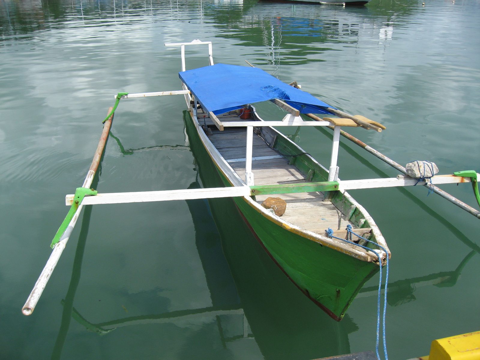 Classic Indonesian "trimaran" fishing boat ... to keep it stable in choppy water.