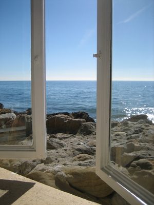 Looking out the window at Duke's onto the Pacific Ocean.