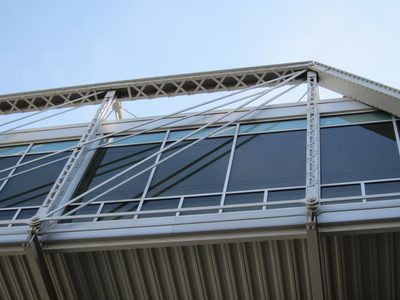 Detail of the bridge.
