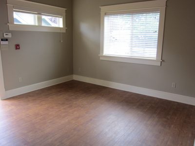 Now looking back at the living room / front door.