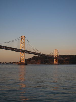 Bridge-en glow!