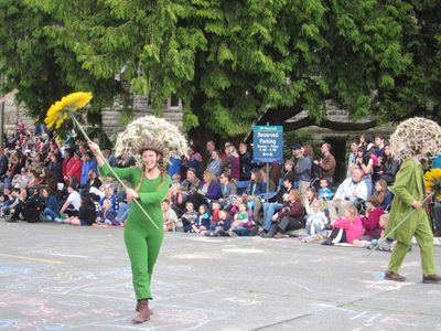 These dandelion costumes were very well done.  Look at...