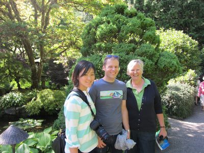 Mom and I ran into some familiar faces in the Japanese...