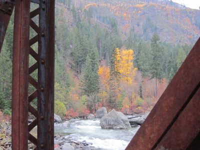 More fall colors.