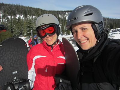 When we got to the base, it was super sunny.  Awesome day ahead!